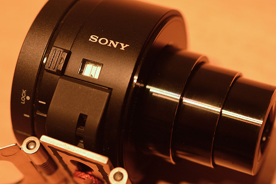 DSC-QX10_2